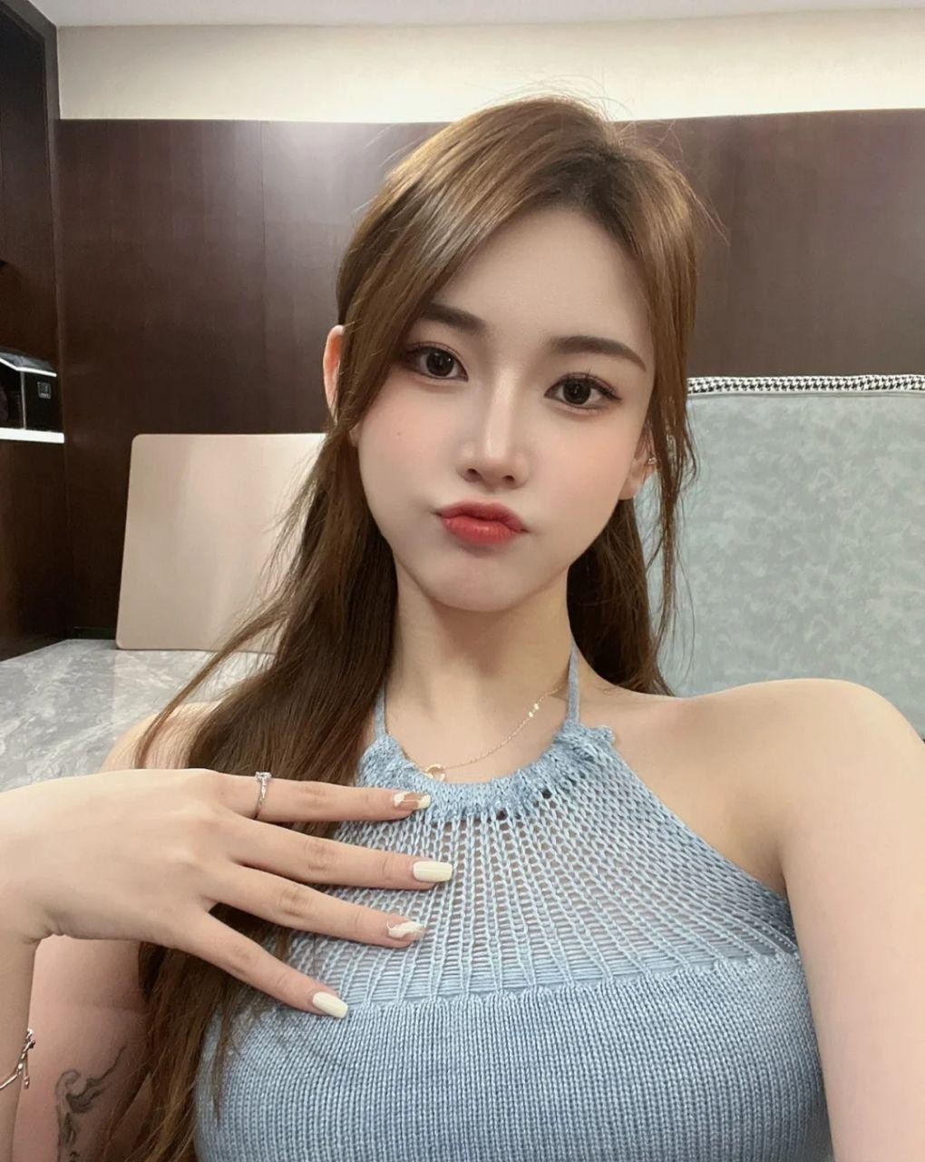 2_144448.jpg