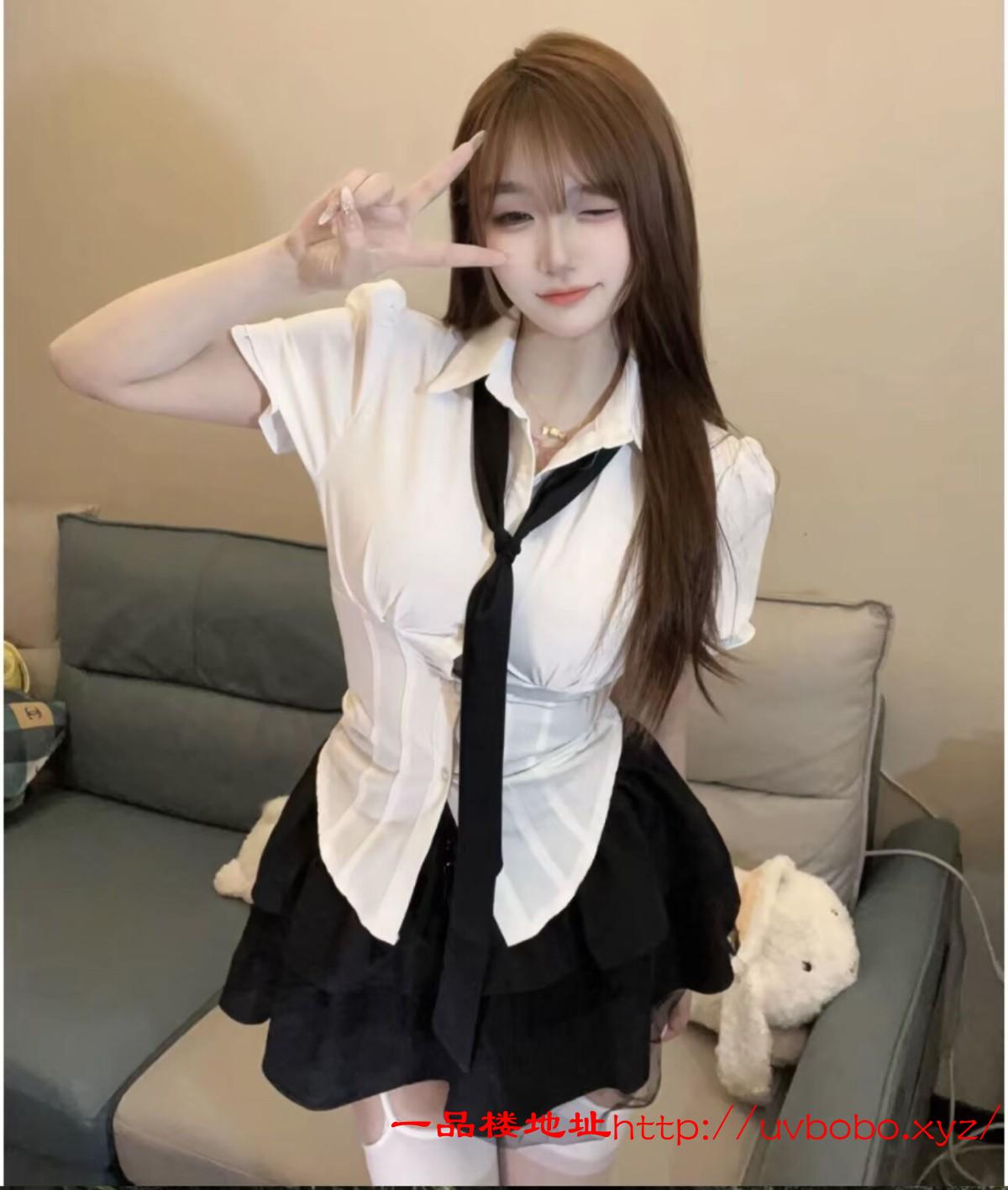 164554uba2wec1nnnwnccc.jpg