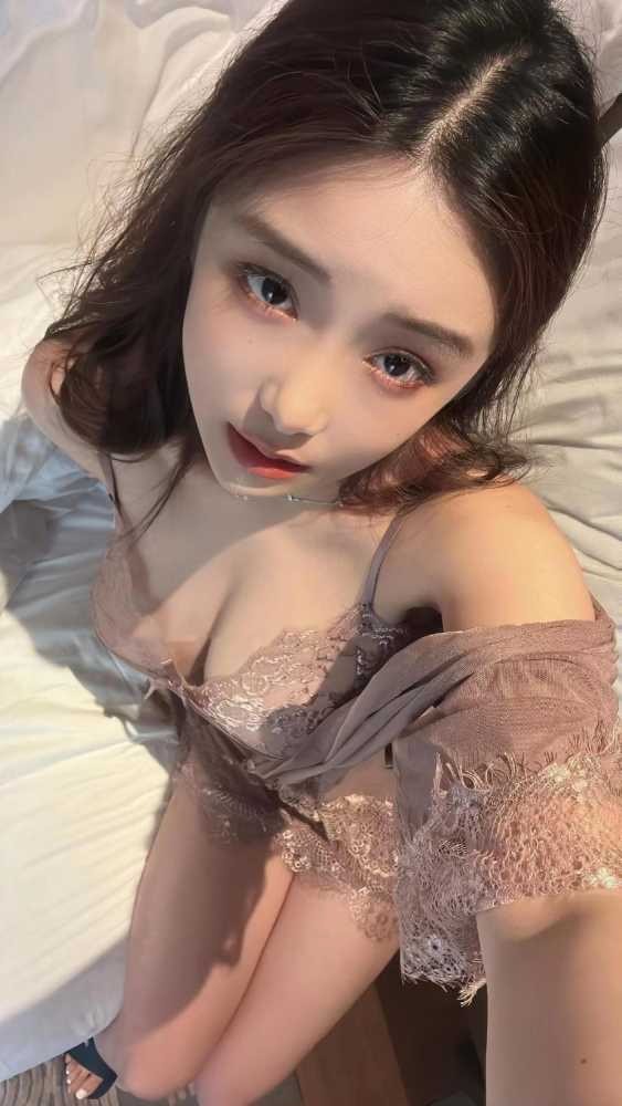 234257tqarlx8bjukexx89.jpg