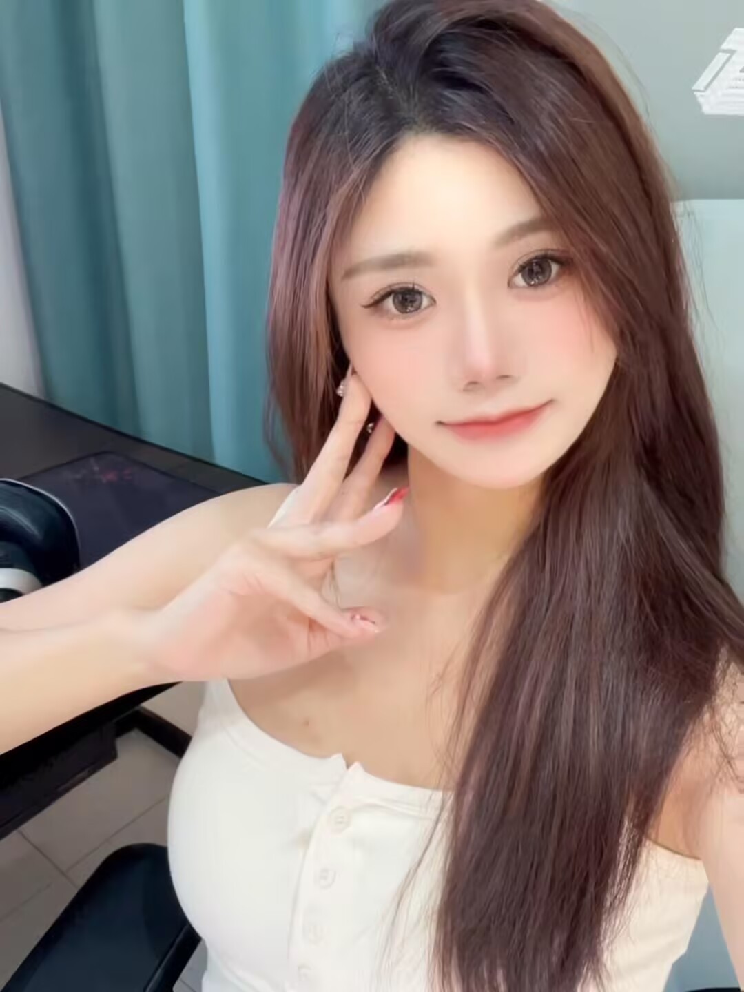 3E580FAE4C74BABE6CFE1EB1EBC8D732.jpeg