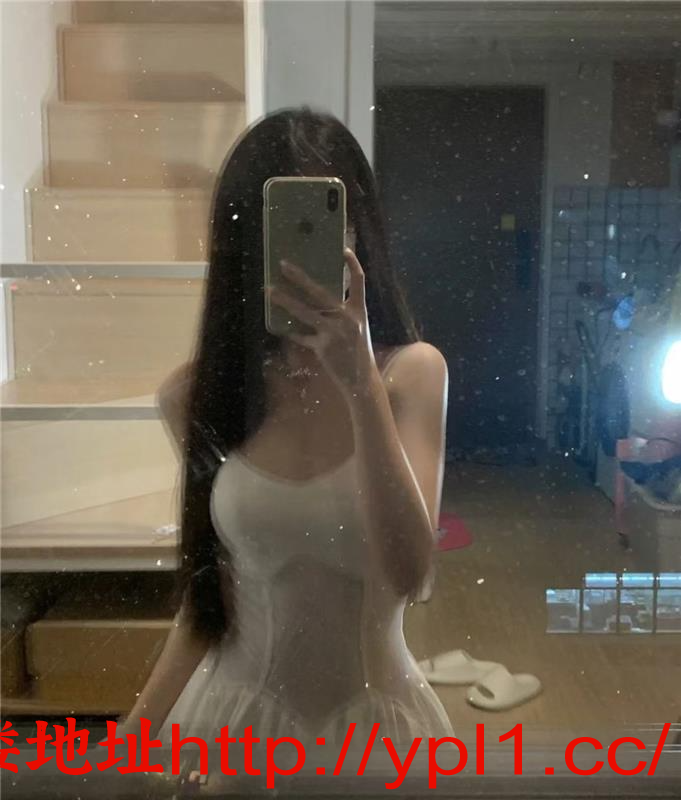 70172c367b704799beb8ebad81a63fd9.png