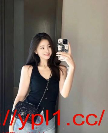 202344uxywrvyrrzq41gg2_副本.jpg