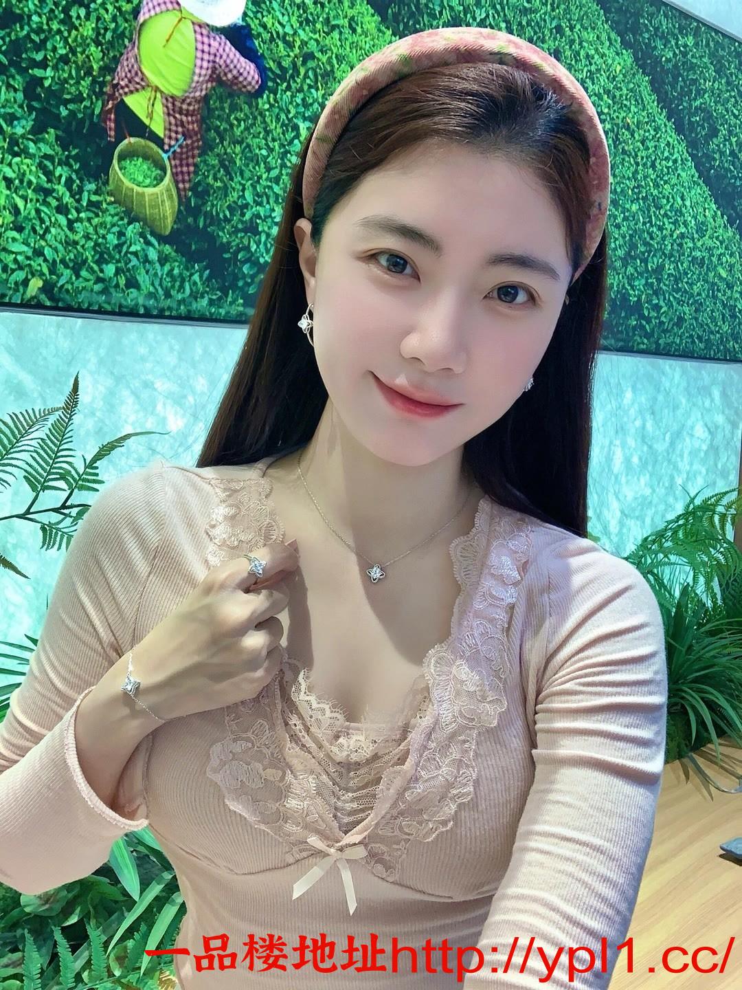 8E67473F4C4B3ED710195DB689ACE16D.jpg