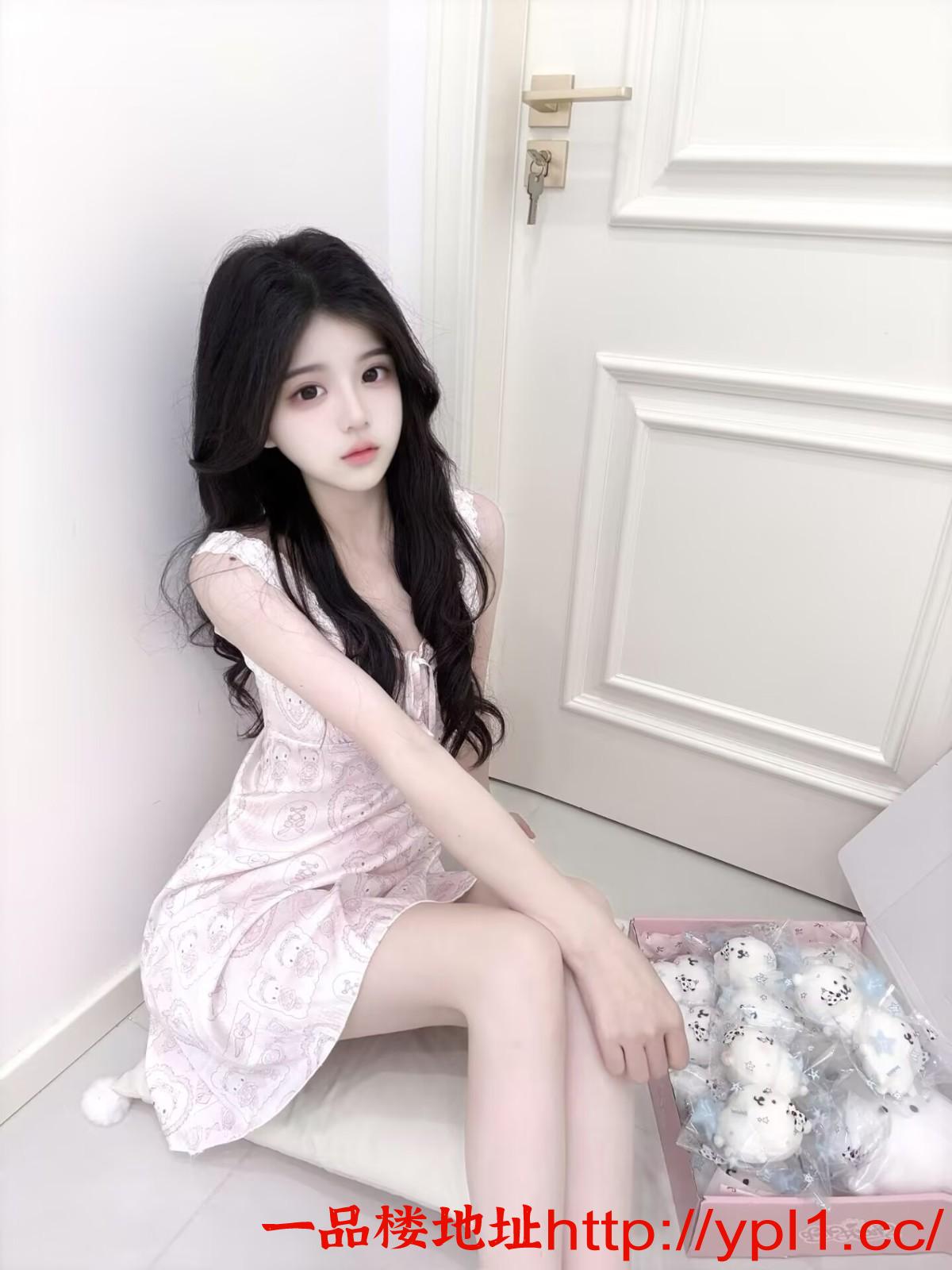 49B65405B11349B3939F6573BC9884A2.jpg