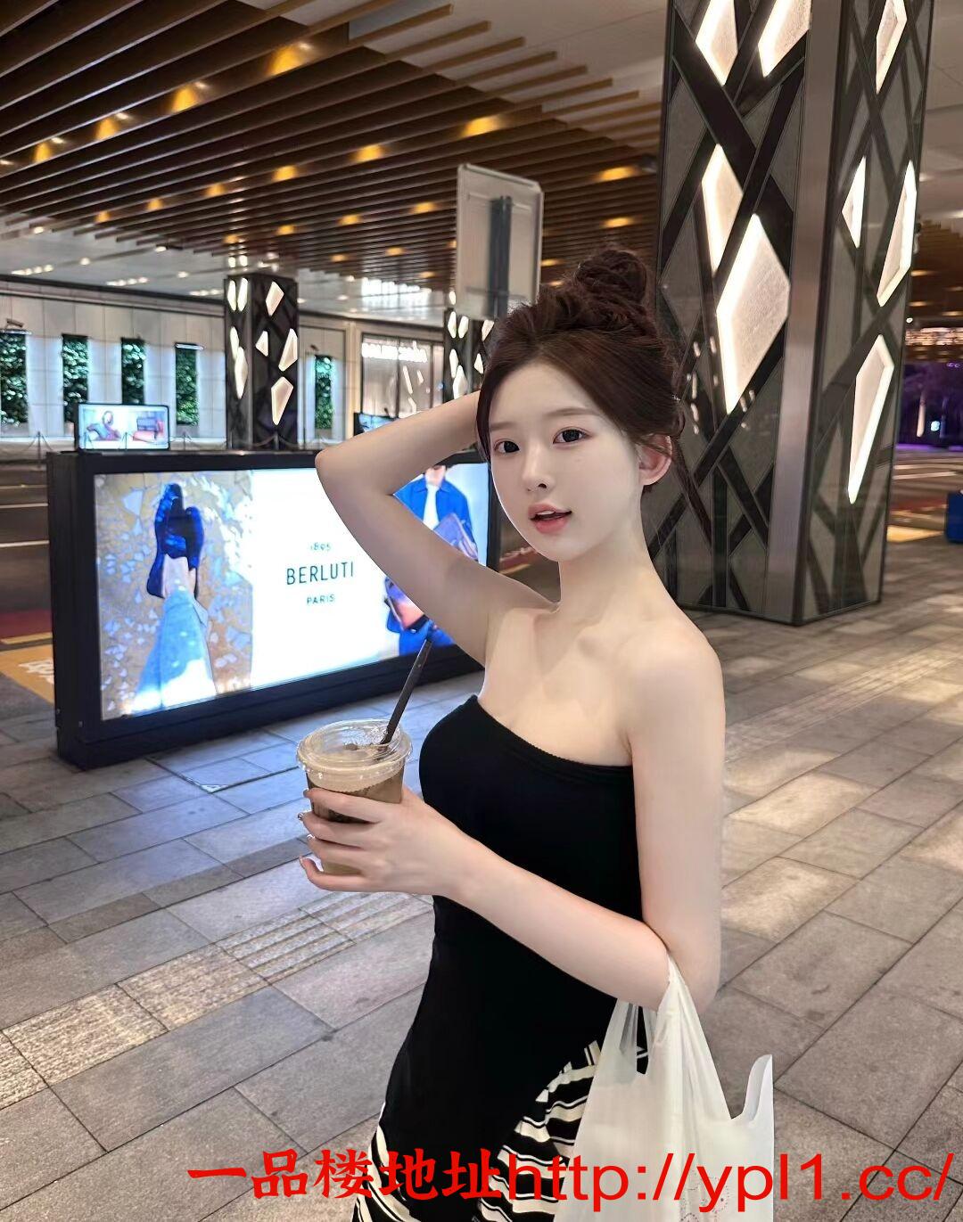 2b89bae2cbd9c5c1.jpg