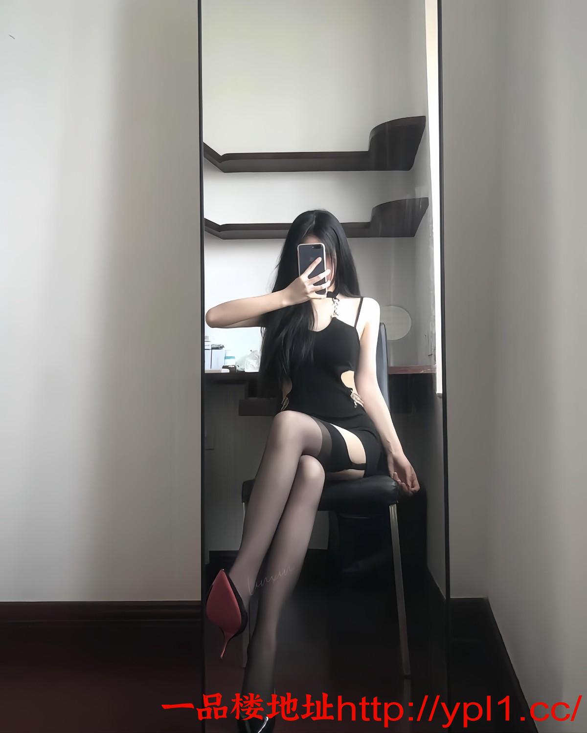 mmexport1760087970305.jpg