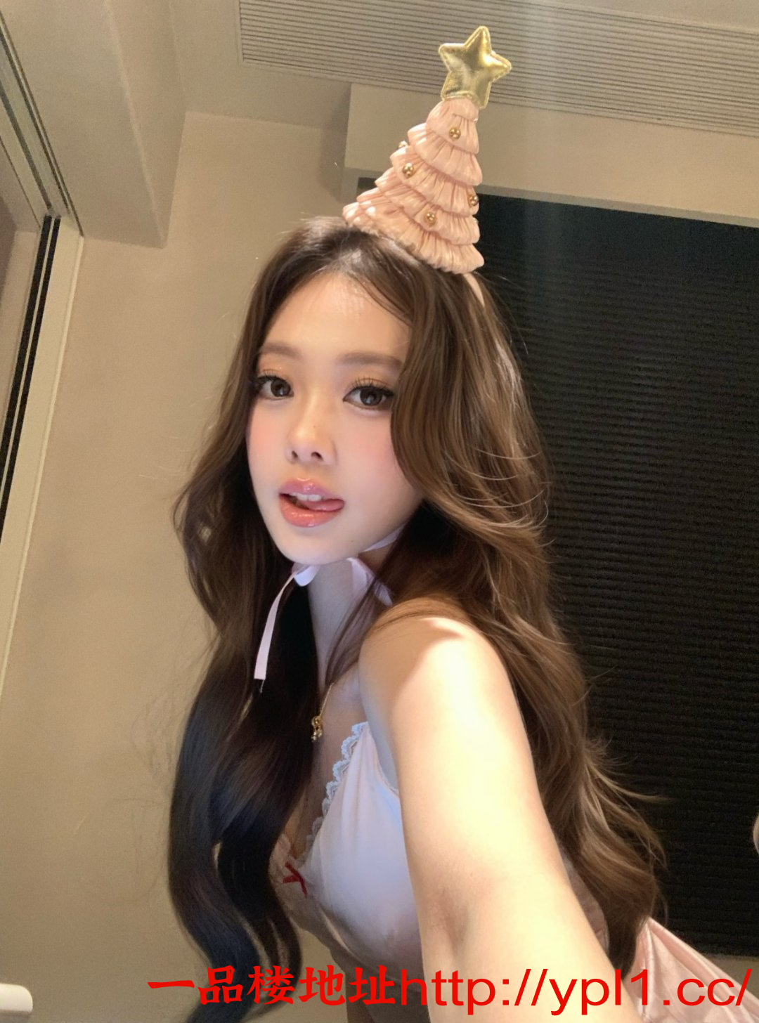 Screenshot_20251206-212958.小红书.png