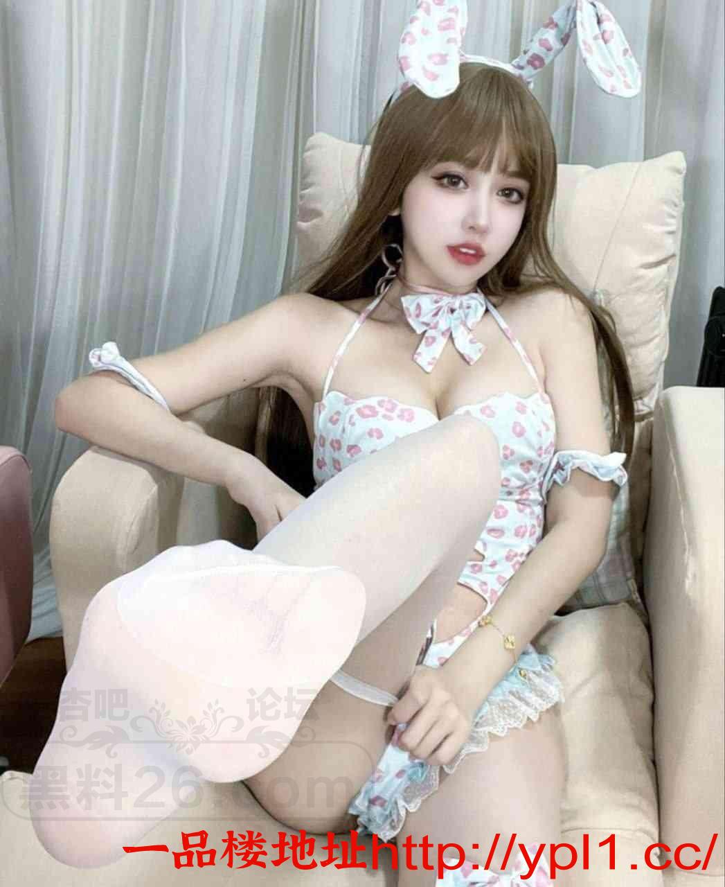 e09a96a9727f4fbd0bbb6687107aa6e4.jpg